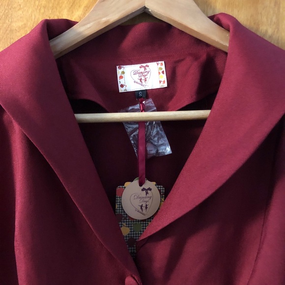 NWT Small Burgundy Retro Rockabilly Dancing Days Vintage Inspired Top Modcloth - Picture 4 of 5